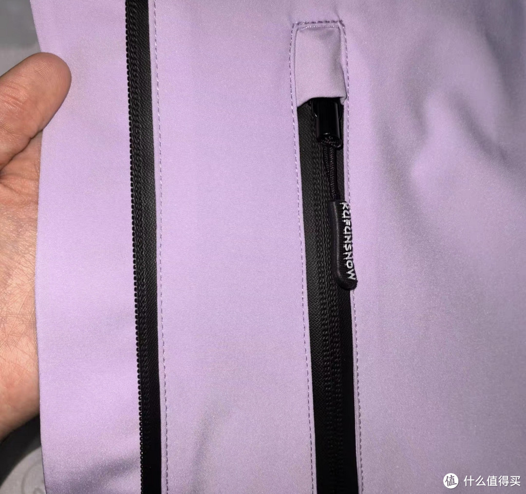 专业滑雪装备大赏!男女通吃,炫酷登场!